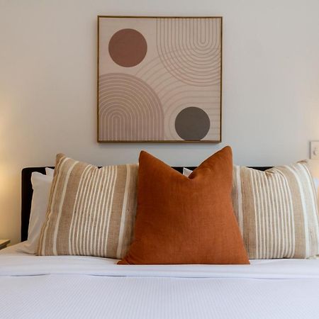 Gorgeous Getaway On Gloucester St- 1 Bed 1 Bath Christchurch Eksteriør billede